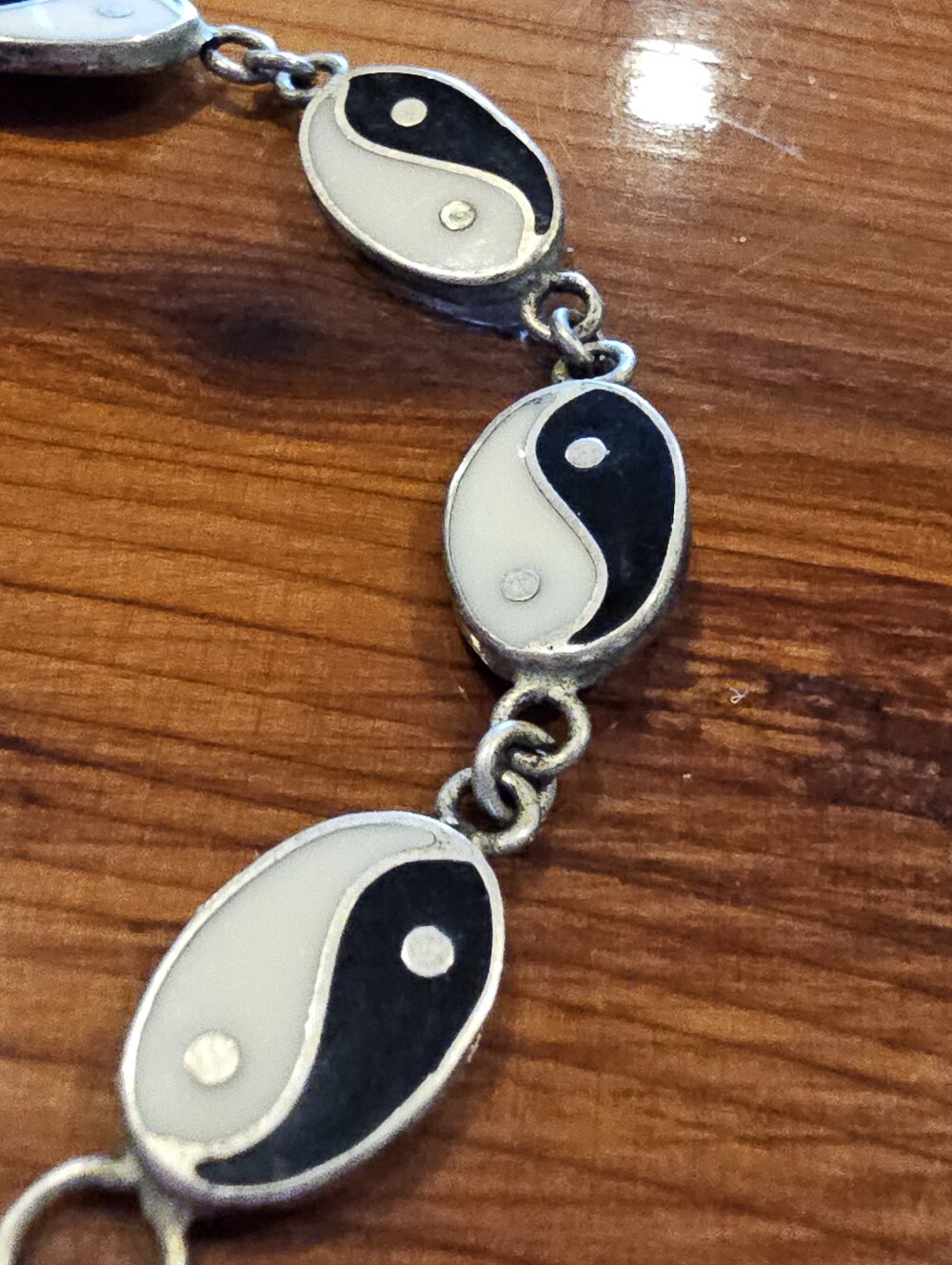 Silver Tone Black & White Yin Yang Link Bracelet